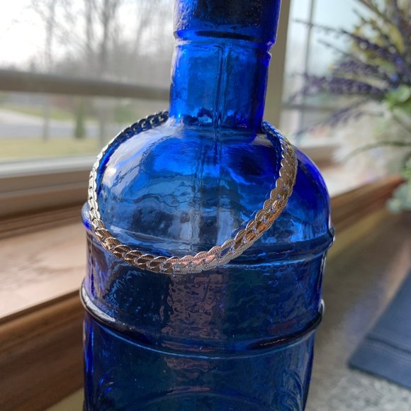 Silver 6mm Cuban Curb Link Bracelet - Picture 3 of 5